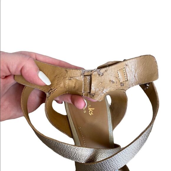 Clarks Artisan Ranae Estelle Gold Sandal Size 10 - Picture 7 of 7